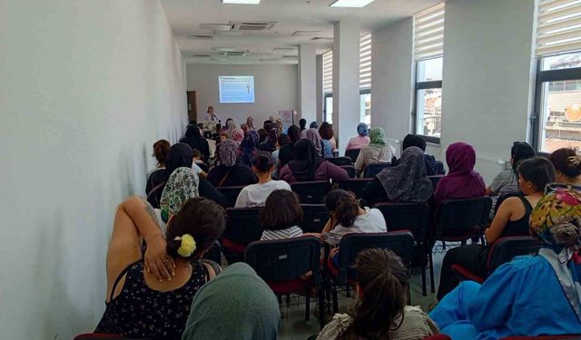 Nazilli'de kadınlara yönelik eğitim verildi