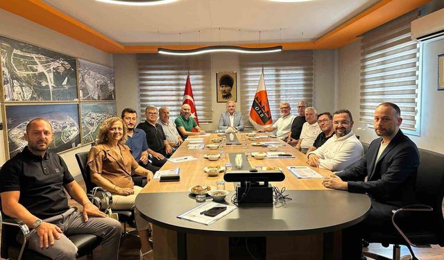 Söke Belediye Başkanı Arıkan, heyet başkanlığına seçildi