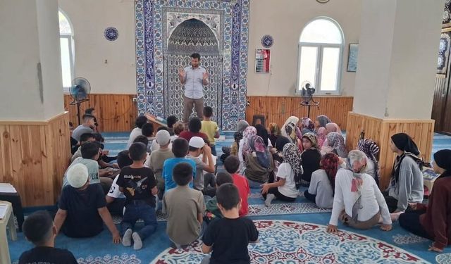 Söke'de Yaz Kur'an Kurslarında değerler eğitimi seminerleri devam ediyor