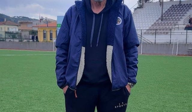 Yenipazar'da halı saha turnuvasına Mahmut Öz'ün ismi verildi