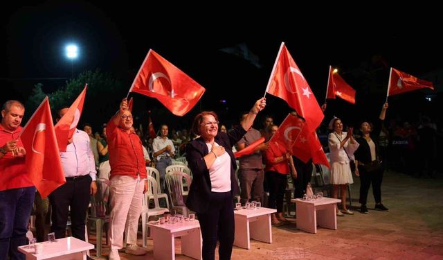 Didim'de vatandaşlar bayram coşkusunu yaşadı