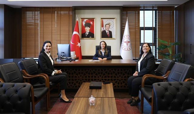 SEDA SARIBAŞ’TAN AYDIN ŞEHİR HASTANESİ BAŞHEKİMİNE HAYIRLI OLSUN ZİYARETİ