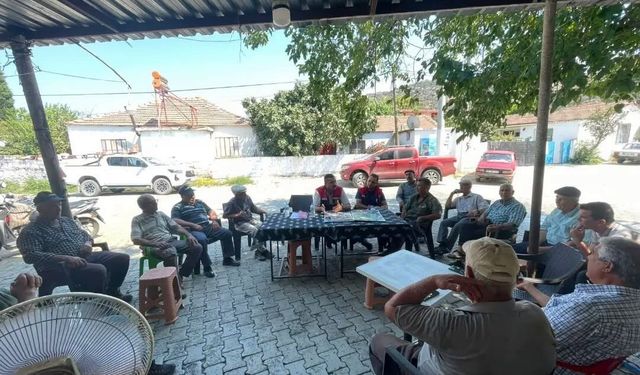 Aydın'da üreticilerle 'Cuma Buluşması' programları sürüyor