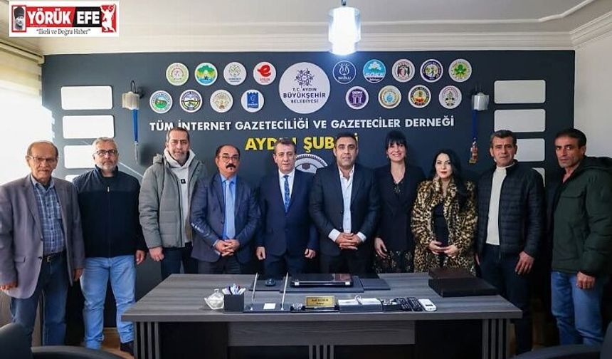 Başkan Yetişkin Gazetecileri Unutmadı