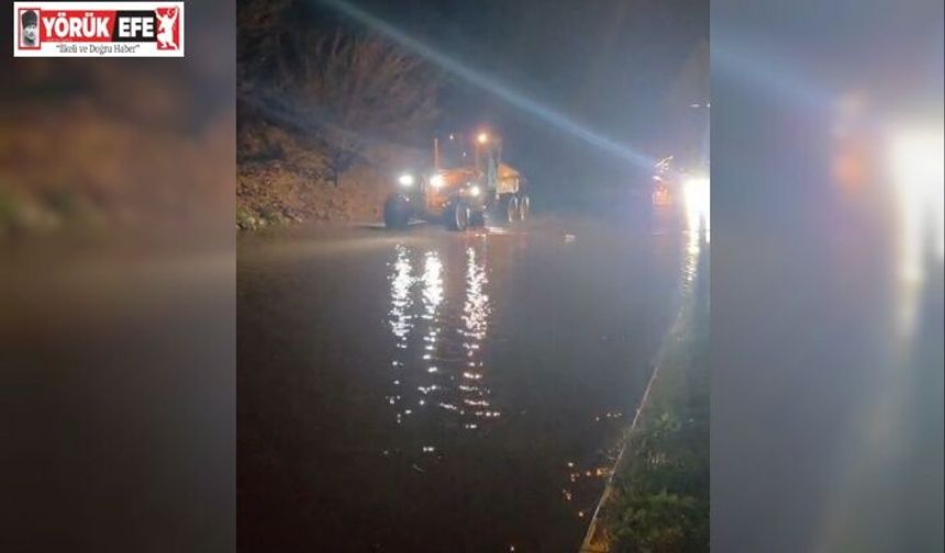 Aydın’ı sağanak vurdu: Söke ve Kuşadası yollarında ulaşım durdu