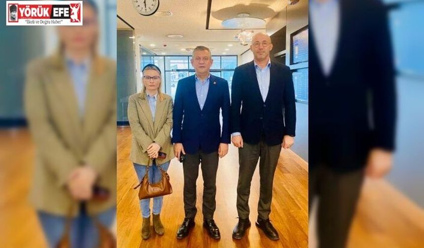 CHP Genel Başkanı Özel Ortaklar çöp şişini es geçmedi