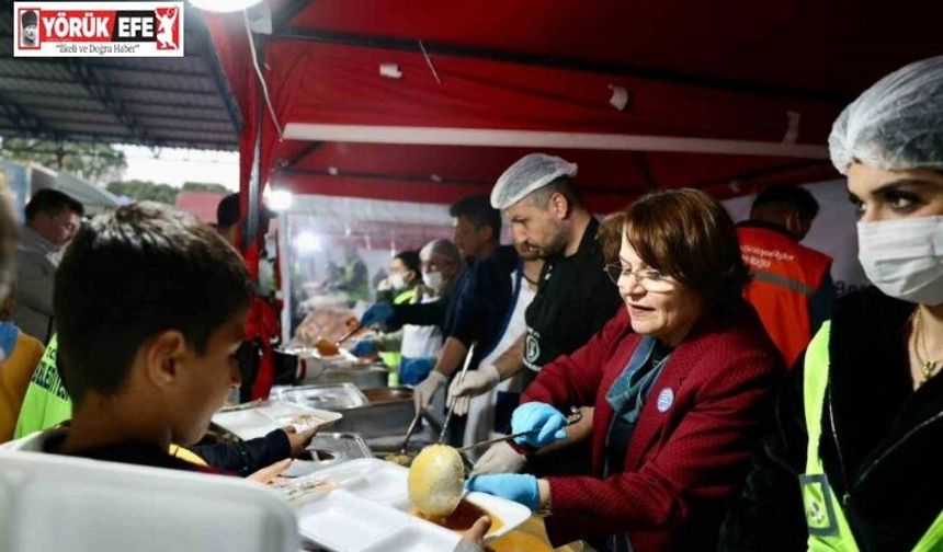 Didim Balat Mahallesi’nde Ramazan bereketi paylaşıldı