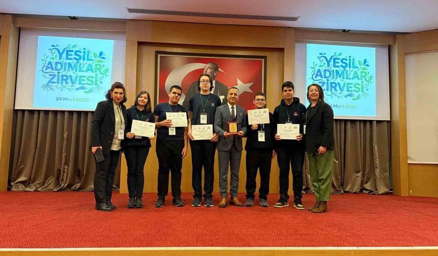 Aydın Lisesi'nden Yeşil Adımlar Zirvesi'nde başarılı temsil