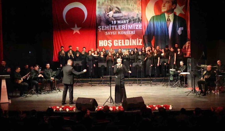 Başkan Çerçioğlu vatandaşları şehitlere saygı konseri ile buluşturdu