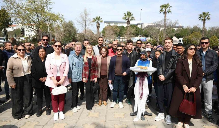 Başkan Gençay, belediye personeliyle bayramlaştı