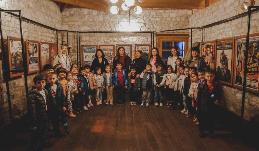 Başkan Gençay: 'Bilgiyle büyüyen nesiller, yarınlarımızın yıldızlarıdır'