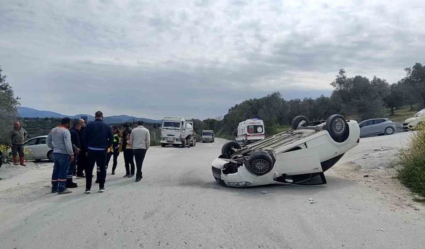 80 yaşındaki sürücü takla atan araçtan sağ çıktı