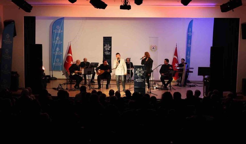 Anadolu ezgileri İncirliova'da gönüllere dokundu