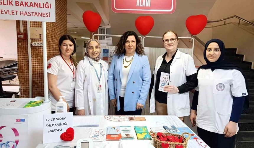 Aydın'da Kalp Sağlığı Haftası'nda farkındalık standı yoğun ilgi gördü