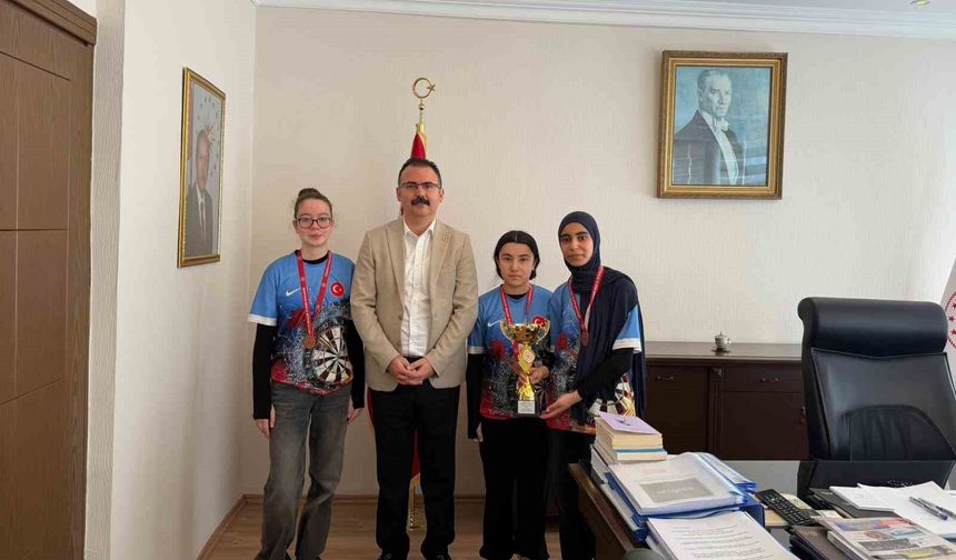 Kaymakam Ateş, Türkiye şampiyonası öncesi sporcuları ağırladı