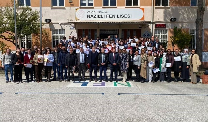 Matematik Olimpiyatları'nda dereceye girenler ödüllendirildi