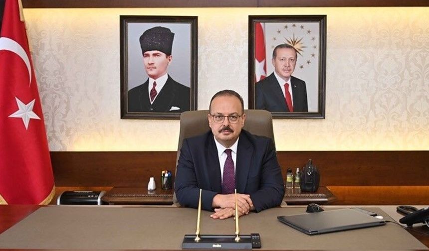 Vali Canbolat: 'Sizler bu milletin ümidi, yarınlarımızın asıl sahiplerisiniz'