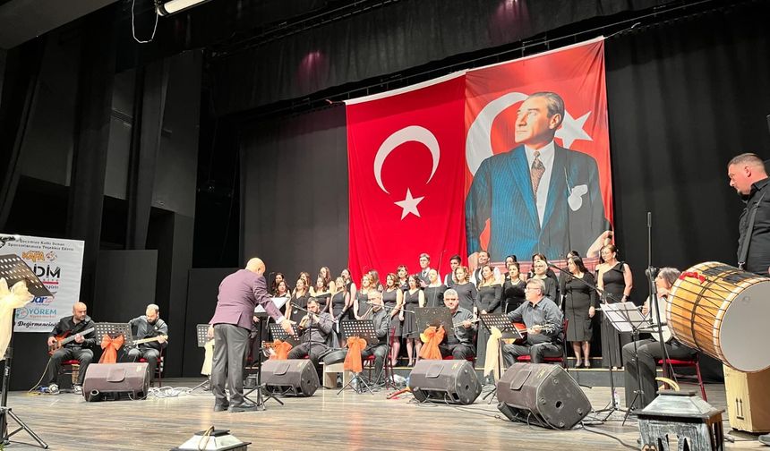 Yedieylül'ün Sesi Türkülerin Nefesi