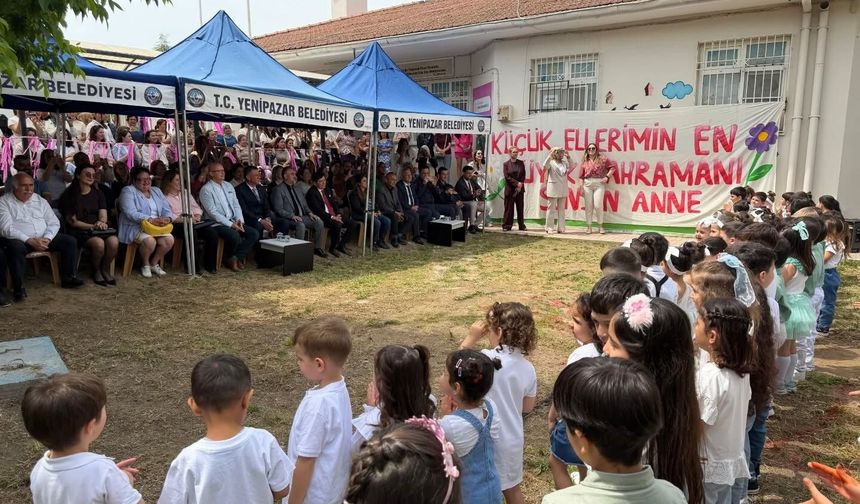 Başkan Ercan, miniklerin Anneler Günü sevincine ortak oldu