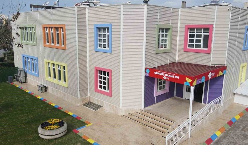 Efeler Belediyesi'nin Gündüz Bakımevlerinde ön kayıtlar başladı