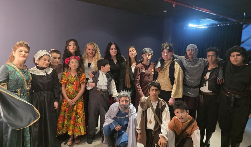 Sahra Kuaför’den Sanata ve Özel Öğrencilere Destek