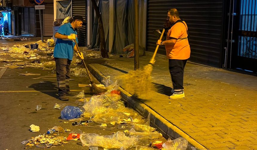 EFELER’DE TEMİZLİK ÇALIŞMALARI ARALIKSIZ SÜRÜYOR "SEMT PAZARLARI DA PIRIL PIRIL OLUYOR"