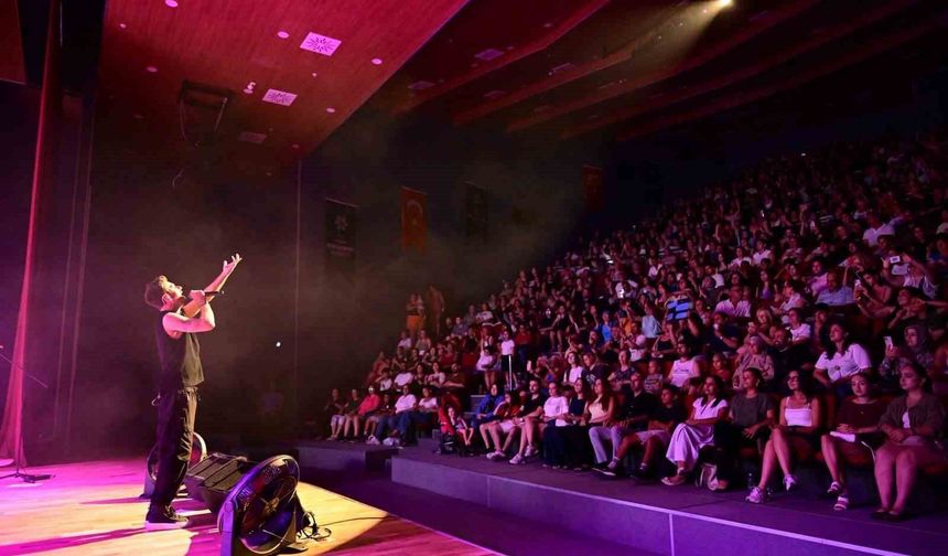 Aydın Büyükşehir Belediyesi'nin konser heyecanı Didim'e taşındı