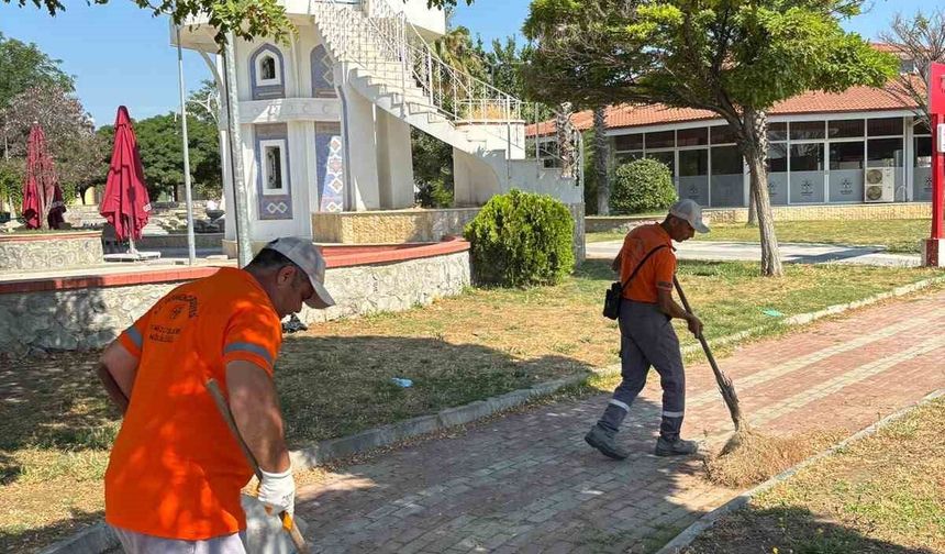 Başkan Zencirci sözünü tuttu işçiler ikramiyelerini aldı
