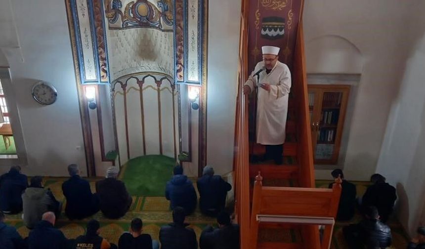 Diyanetten gençlere ve ailelere çağrı; 'Evliliği kolaylaştırın'