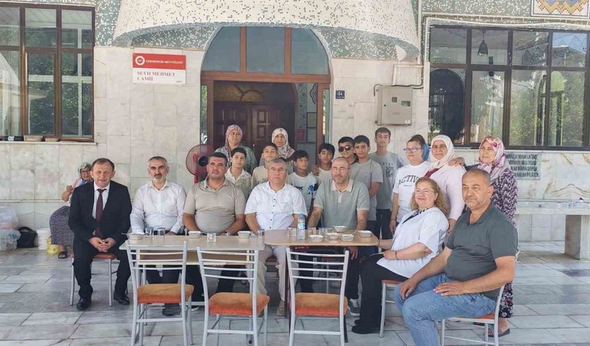 Kaymakam Doğru, aşure programında vatandaşlarla buluştu