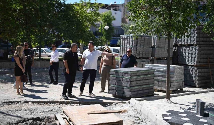 Kuşadası Cumhuriyet Mahallesi 5 bin metrekare daha yeni yola kavuşacak