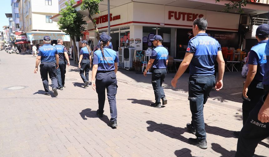 NAZİLLİ BELEDİYESİ’NDEN KALDIRIM VE KAMUSAL ALAN İŞGALLERİNE SIKI DENETİM
