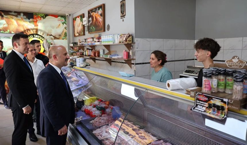 Vali Dr. Osman Varol Kuyucak'ta Esnaf ve Vatandaşlarla Buluştu