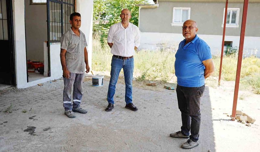 Germencik'te düğün salonu modern görünüme kavuşuyor