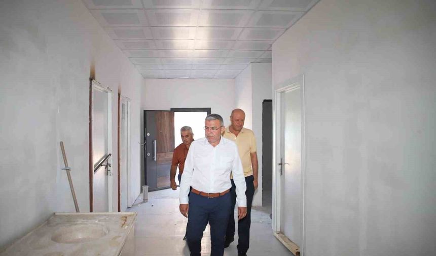 Ilıdağ Mahallesi'ndeki yeni sağlık ocağı hizmet binasında inceleme
