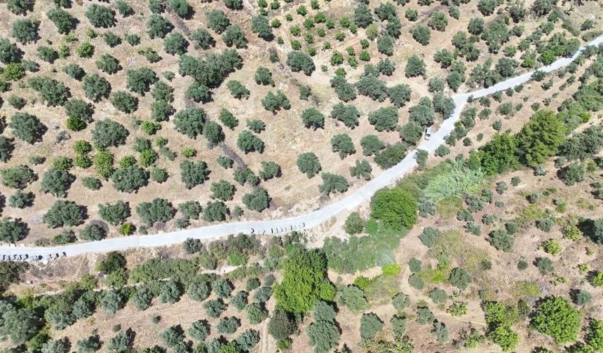 Nazilli Bayındır'da yollara parke taşı