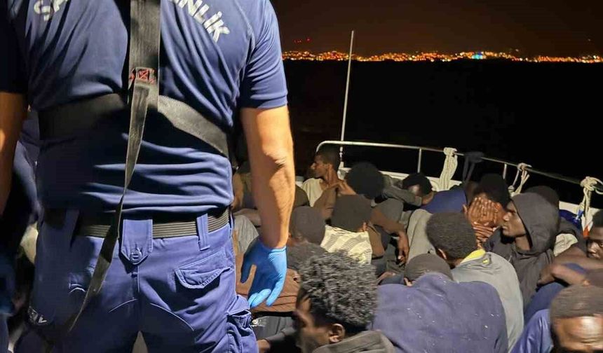 Aydın açıklarında 29 düzensiz göçmen yakalandı
