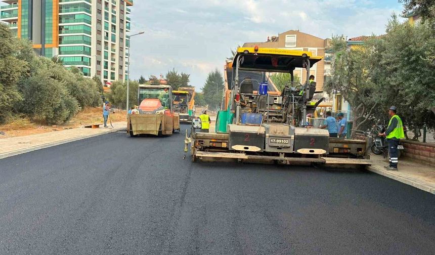 Aydın Büyükşehir'in yol çalışmaları sürüyor