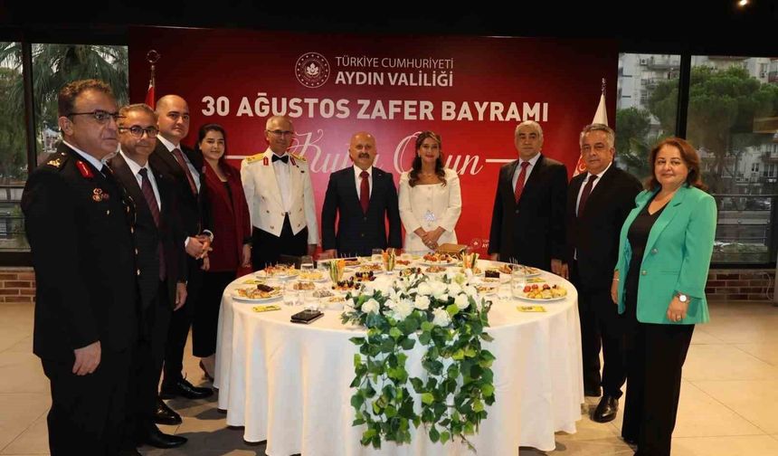 Aydın'da Zafer Bayramı resepsiyonu gerçekleştirildi