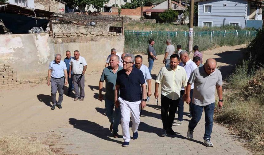 Başkan Tetik, Arslanlı ve Sailer'de vatandaşları dinledi