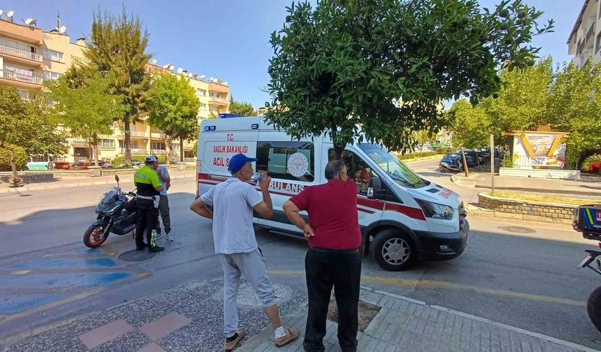 İki motosiklet kafa kafaya çarpıştı: 2 yaralı