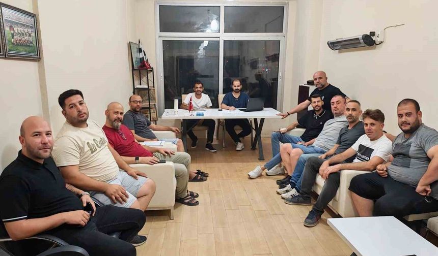 Aydınspor'da başkanlık başvuruları değerlendirildi