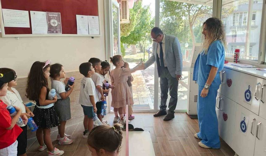 Kuşadası İlçe Milli Eğitim Müdürü Yapıcı anaokulunda eğitim çalışmalarını inceledi