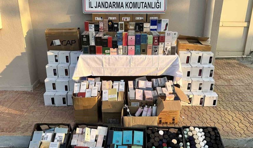 Kuşadası'nda 4 milyon TL değerinde kaçak kozmetik ürün ele geçirildi