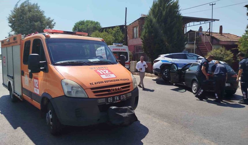 Nazilli'de polis aracı ile otomobil çarpıştı: 2 yaralı