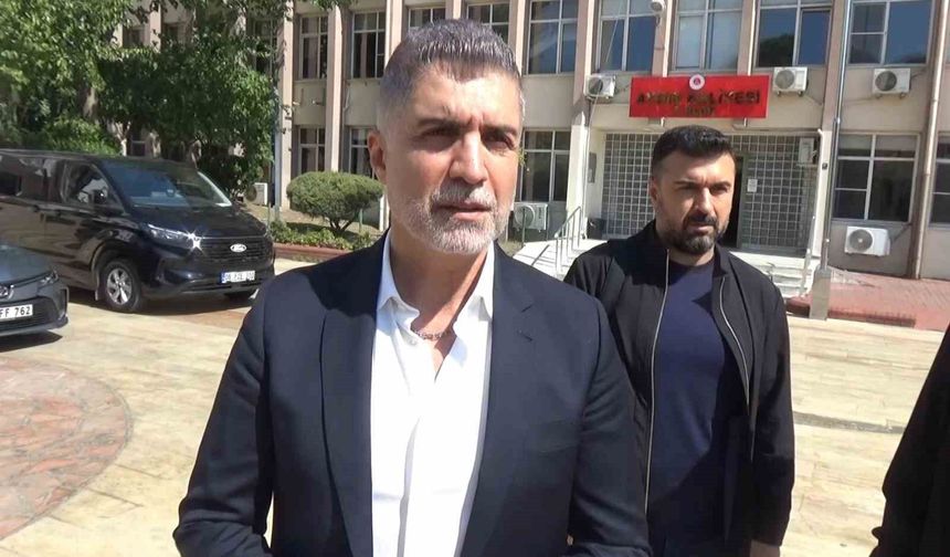 Sanatçı Özcan Deniz, kardeşlerinin hakaret davasında ifade verdi
