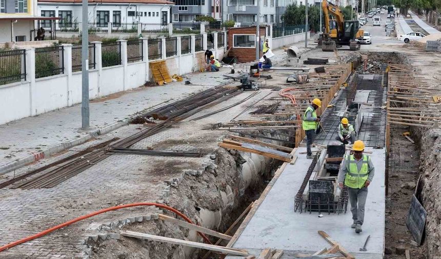 Söke'nin altyapısı Aydın Büyükşehir Belediyesi'nin çalışmaları ile güçleniyor
