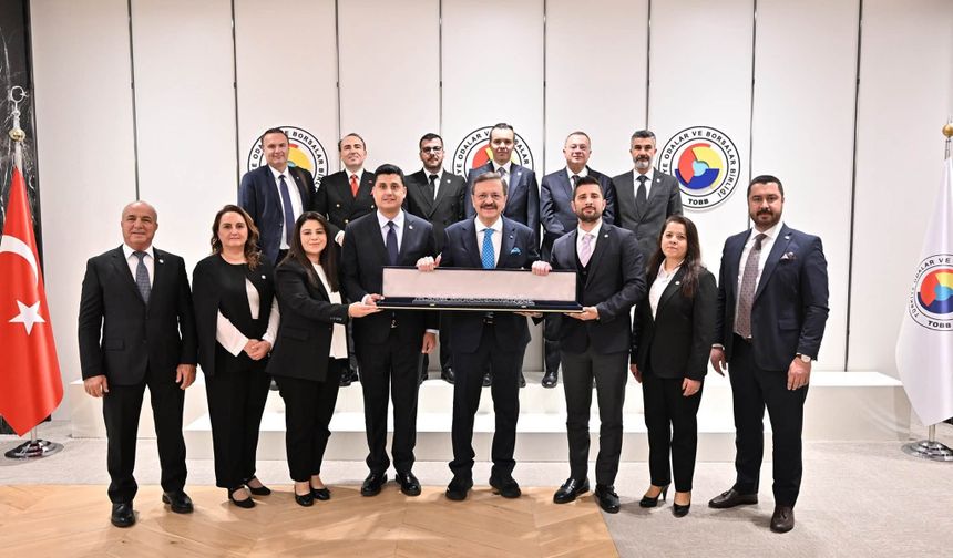 AYSO HEYETİNDEN TOBB BAŞKANI HİSARCIKLIOĞLU’NA ZİYARET