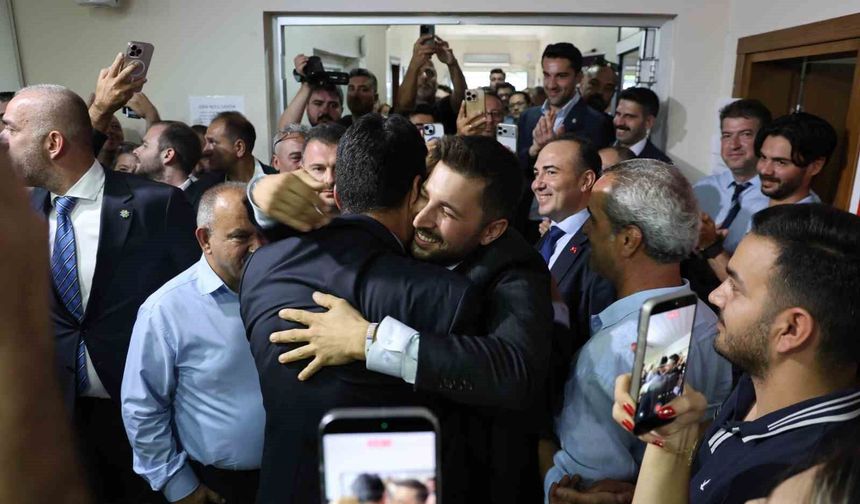 Aydın Sanayi Odası'nda Maraş ve ekibi güven tazeledi