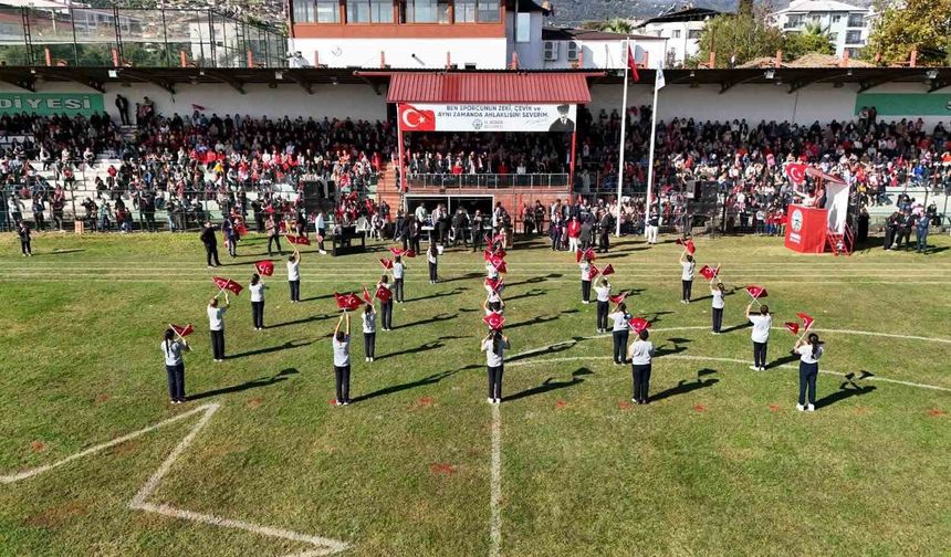 Bozdoğan'da Cumhuriyet coşkusu: 103. yıl görkemli törenle kutlandı